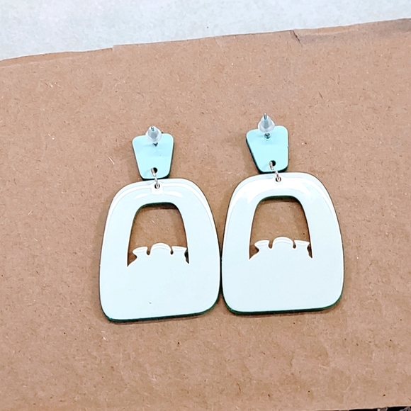 HALLOWEEN CUTE PUMPKIN TRICK OR TREAT WHIMSIGOTH EARRINGS INCLUDES GIFT POUCH - Picture 3 of 6